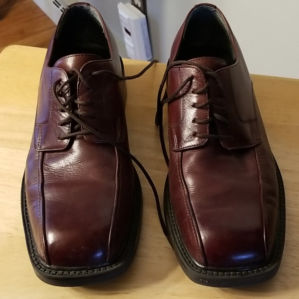 AXCESS BROWN LEATHER SHOES